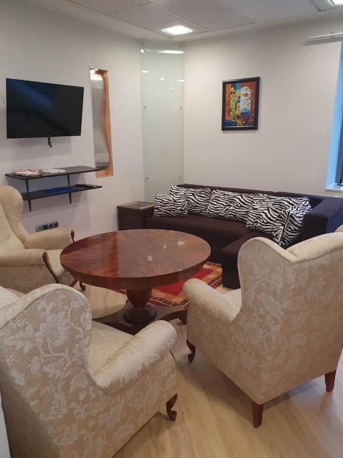 Apartment Ze Wspolna Lazienka I Kuchnia W Centrum Starachowic Starachowice