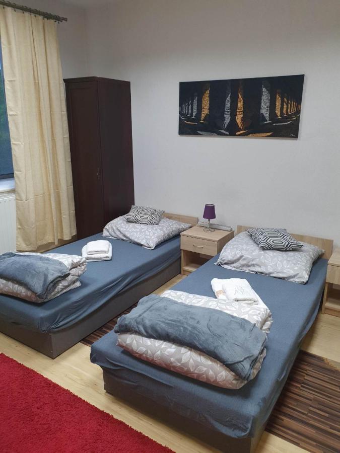 Ze Wspolna Lazienka I Kuchnia W Centrum Starachowic *