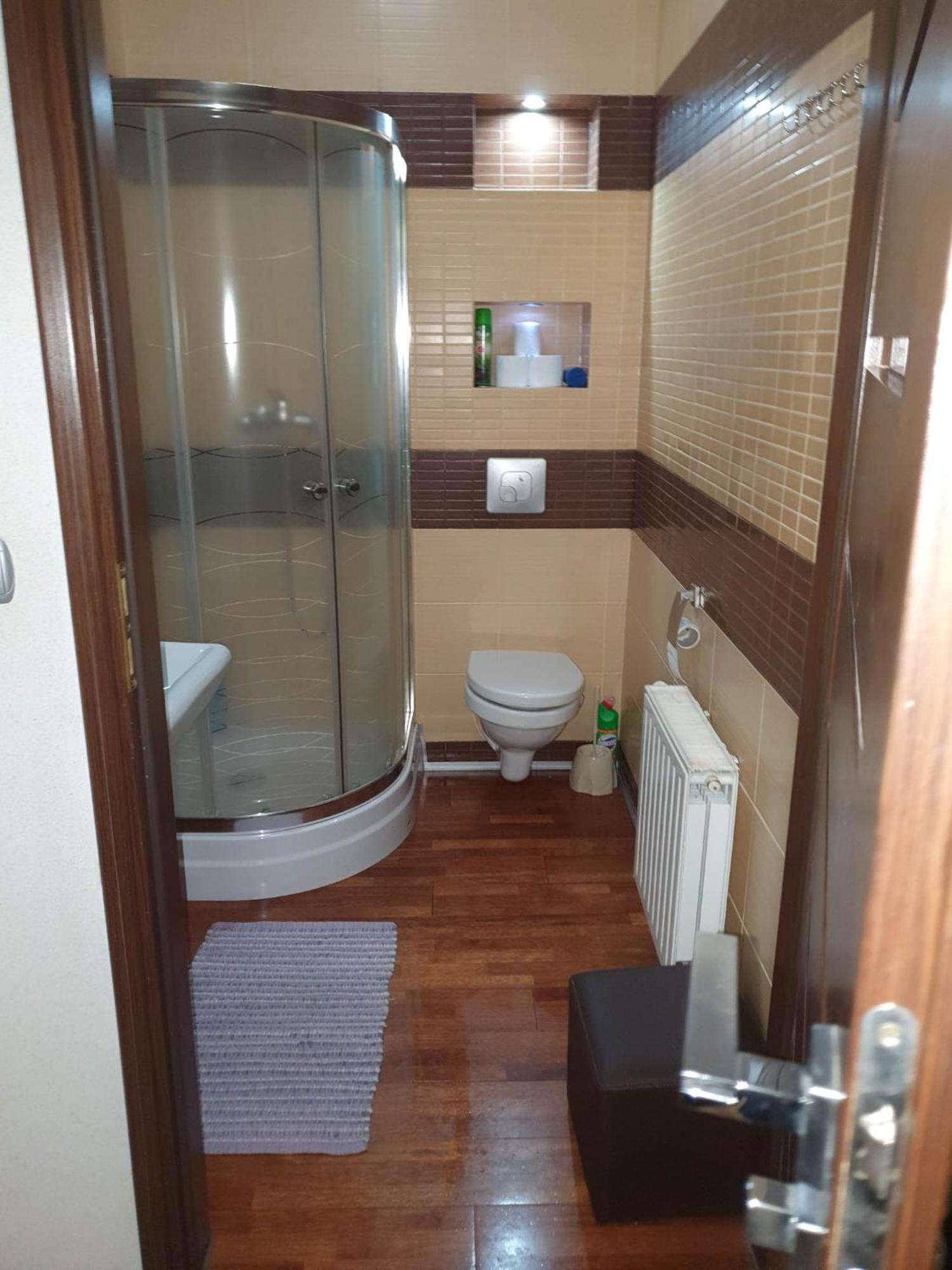 Ze Wspolna Lazienka I Kuchnia W Centrum Starachowic Apartment Starachowice